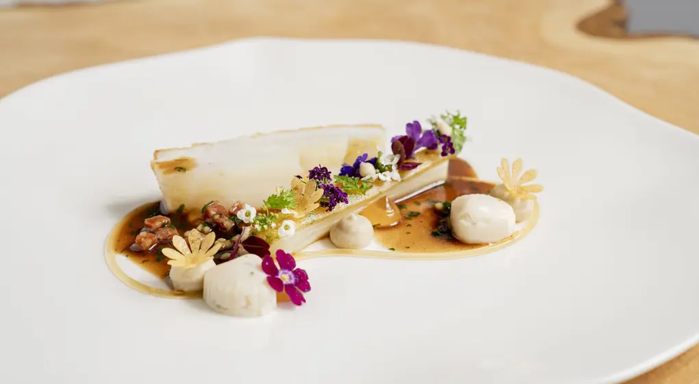 2405 BOR Acleaf Summer Menu Turbot 6768 1 scaled