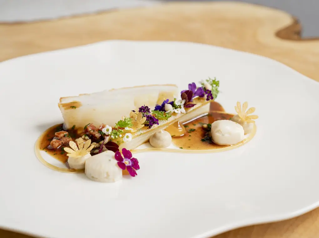 2405 BOR Acleaf Summer Menu Turbot 6768 1 scaled