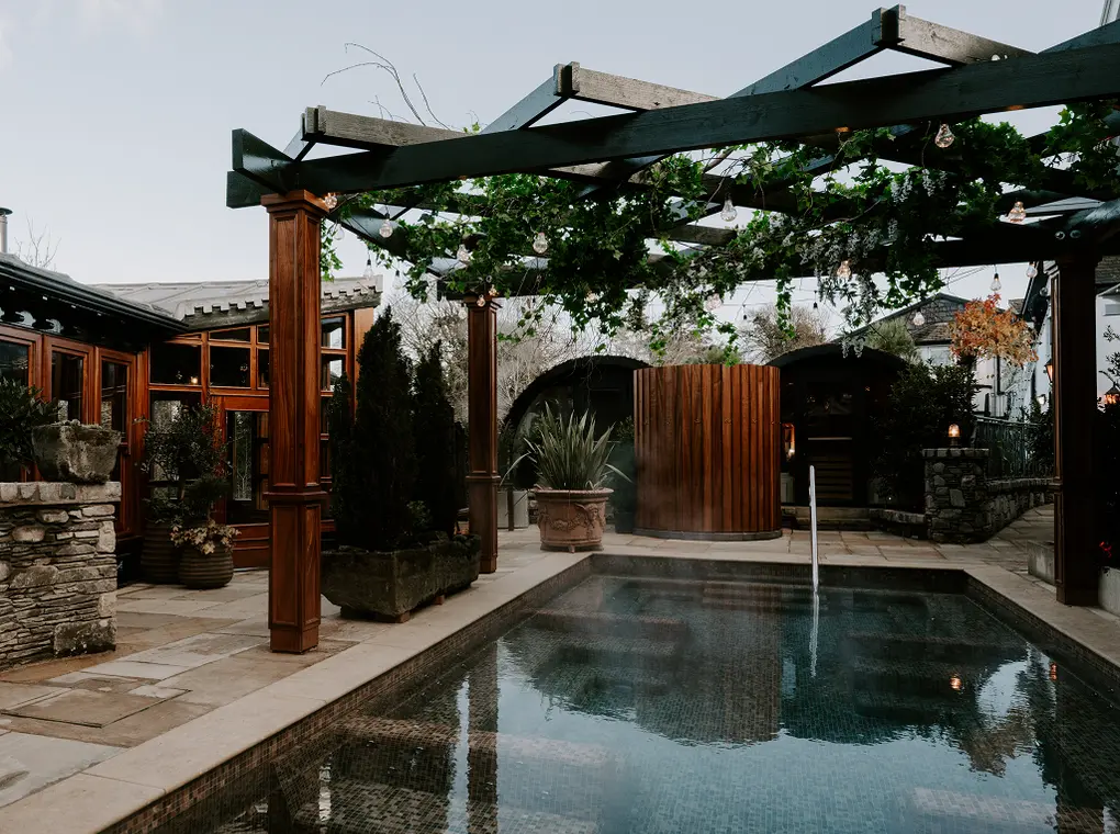 DBB Overnight Stay old inn