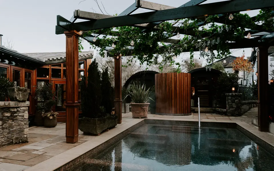 DBB Overnight Stay old inn