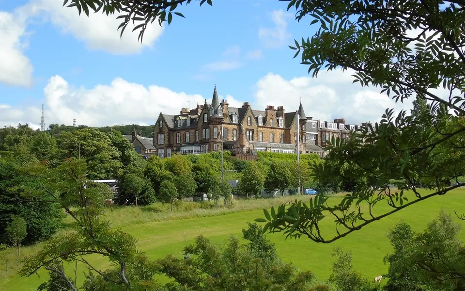 Braid Hills Hotel from Braidburn Valley Park 2100855385