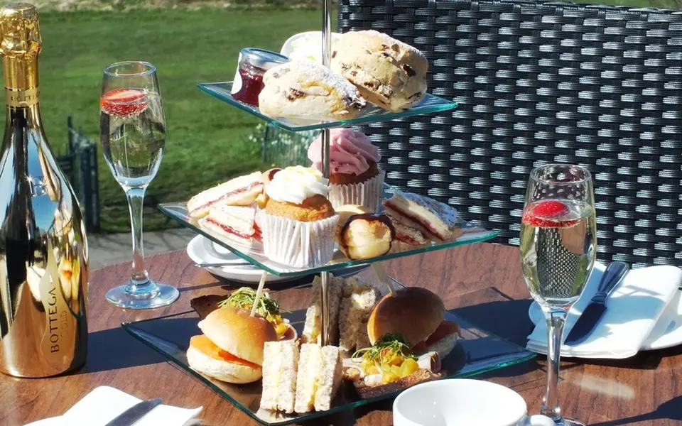 Bottega afternoon tea