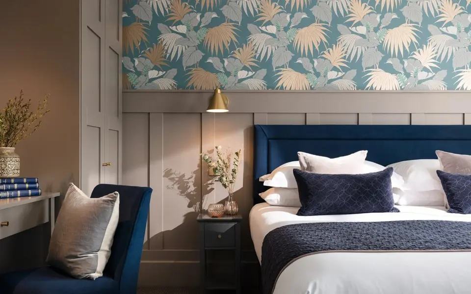 HIGH RES Budock Vean Hotel Cornwall Room41 c Elliott White 4 Medium