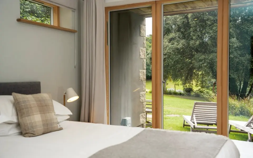 August Rock Room Details BV July2025 1 Medium